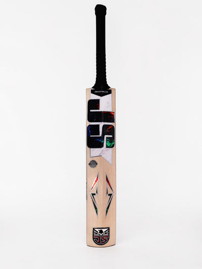 Blazent 5000 – English Willow Seasoned Cricket Bat